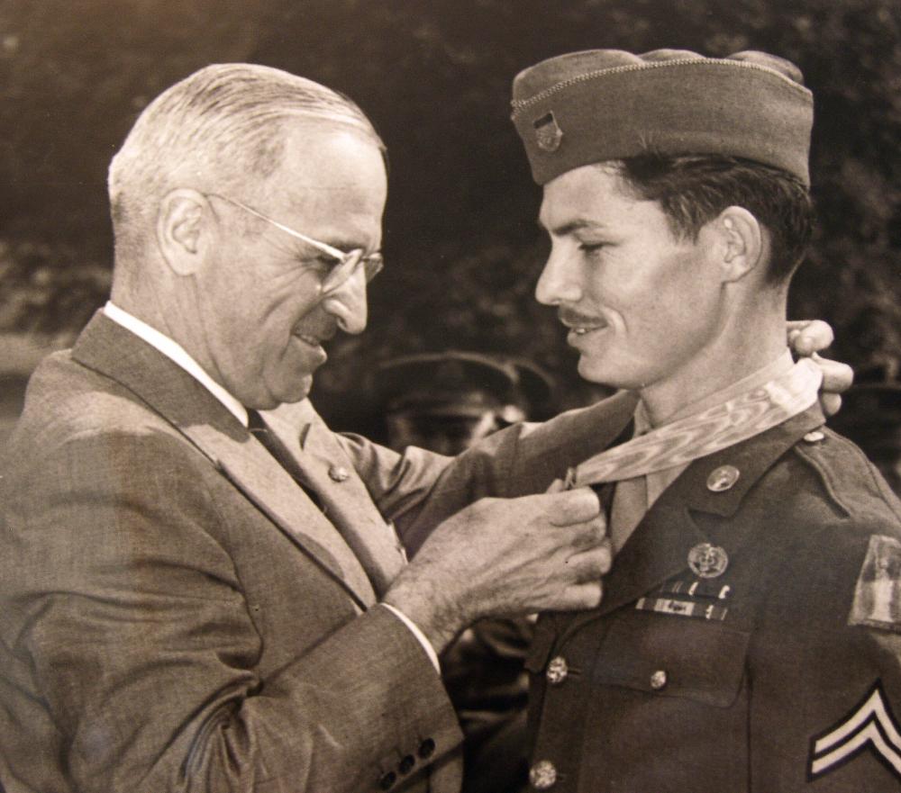 adventist-desmond-doss-harry-truman-1.jpg