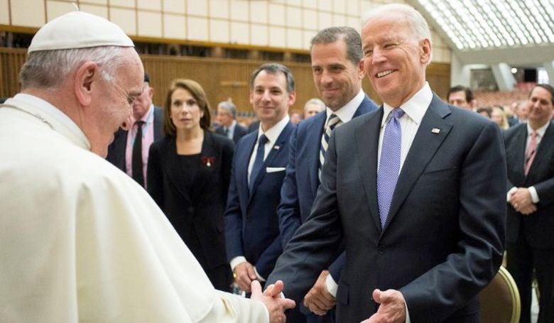 Ferenc pápa is gratulált Joe Bidennek, tisztán zajlott az elnökválasztás