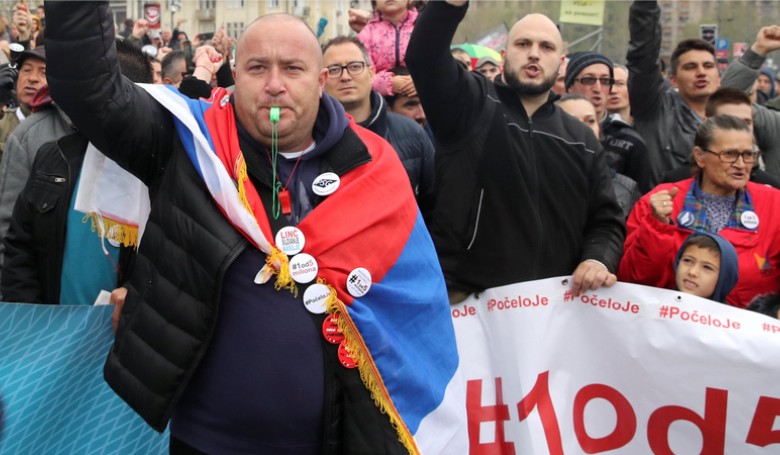 Elnöki bocsánatkérés a szerbiában élő magyaroktól