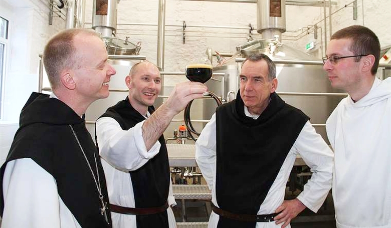 Végre: brit szerzetesek is főzhetnek trappista sört