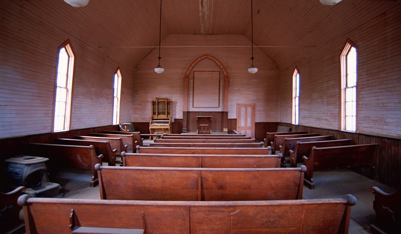Mi értelme üres templomban prédikálni?