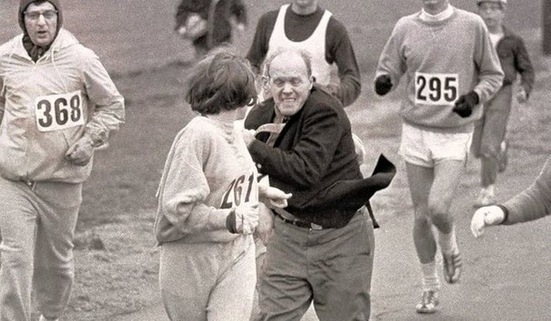 53 évvel ezelőtt, inkognitóban rajtolt az első női maratonfutó