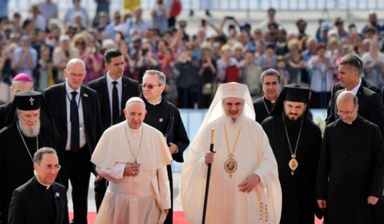 Hét görögkatolikus vértanú püspököt avatott boldoggá a pápa