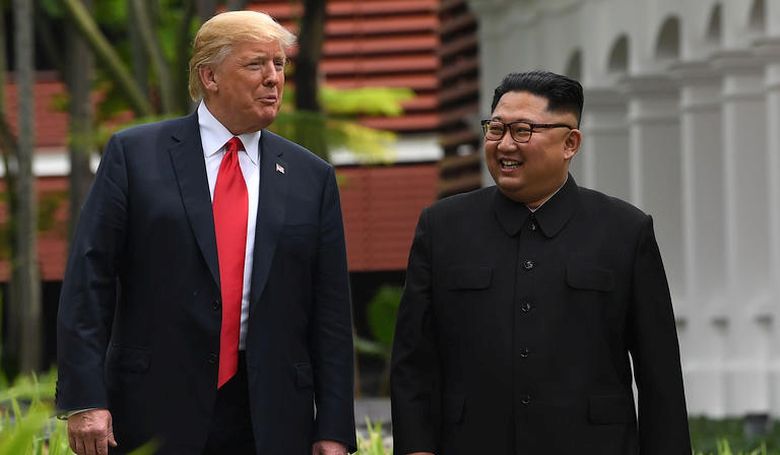 Történelmi esemény: Trump összehozta a két Korea elnökét