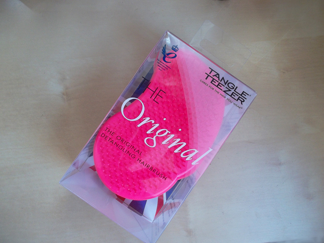 Tangle Teezer - "Cares for the hair you wear"