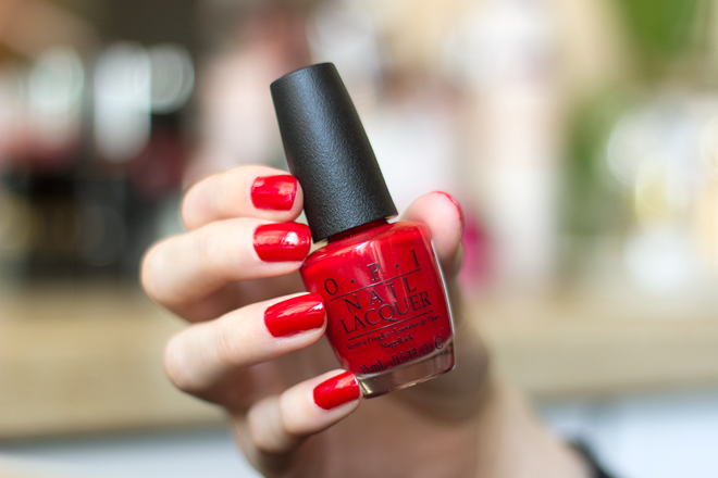 OPI BIG APPLE RED