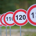 Sok vagy kevés az autópályán a 130km/óra? A csökkentés lenne a megoldás?