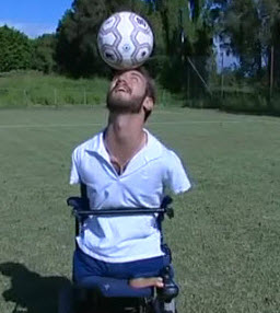 nick-vujicic-with-soccer-ball.jpg