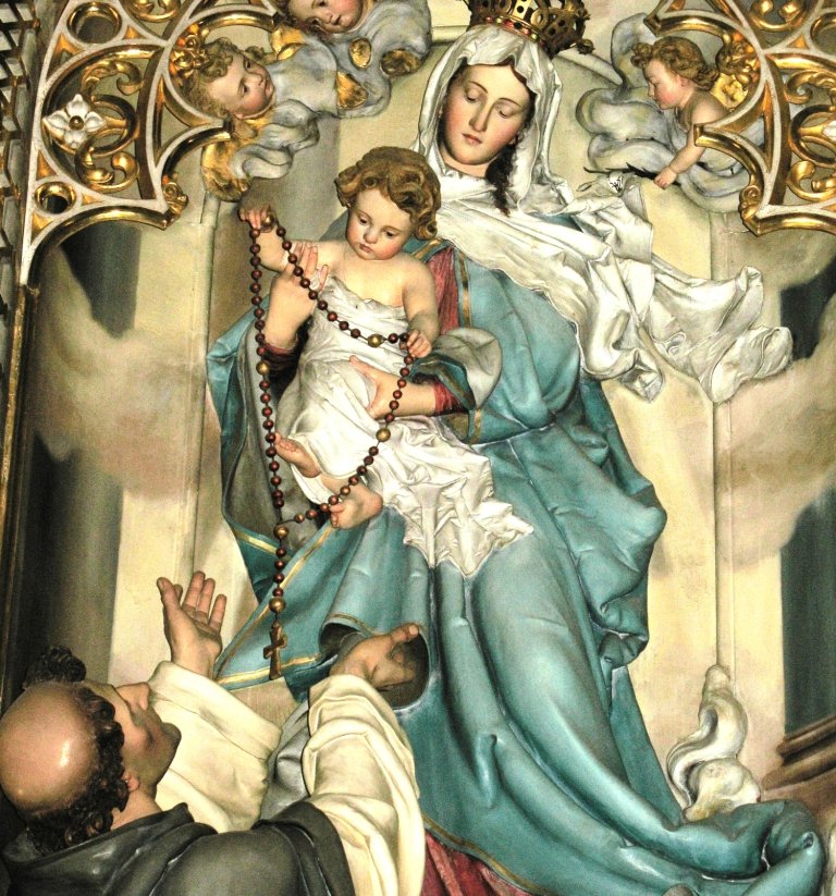 rosary-madonna-detailsmaller_1.jpg