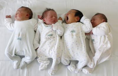 76090-5-babies-at-a-maternity-ward-at-munich-hospital.jpg