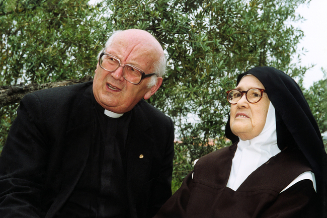 Padre Luís Kondor com a Irmã Lúcia 2000.jpg