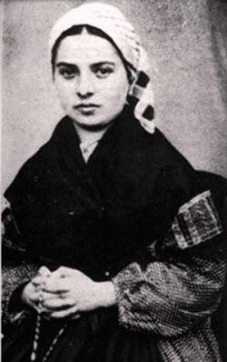 bernadette_soubirous_1_publicdomain.jpg