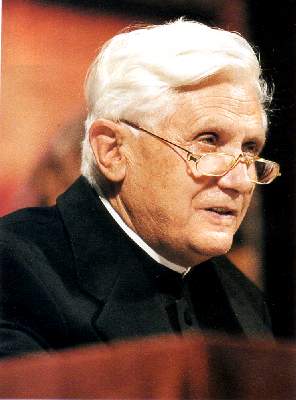 ratzinger401_psd.jpg