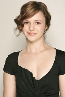 Amber Tablyn<br />http://www.imdb.com/name/nm0848554/?ref_=tt_cl_t1