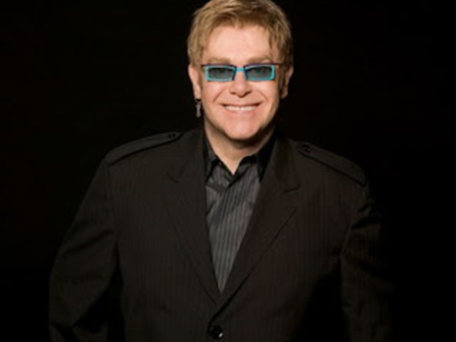 Elton John hihetetlen regressziós történetei