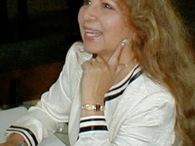 Betty J. Eadie: Átölel a fény