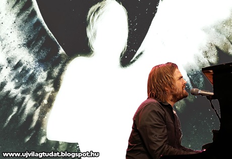 jason_upton_zenekar_angyal_enek_felvetel_foldontuli_hang_isten_lelek-2014-uj_vilagtudat.jpg