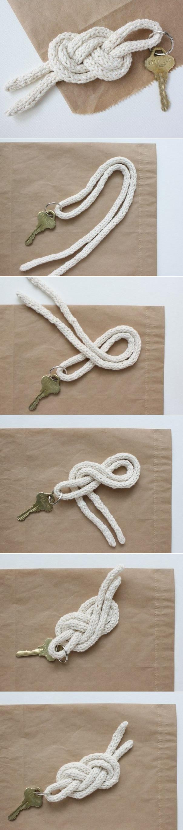 DIY-Easy-Knot-Key-Holder.jpg