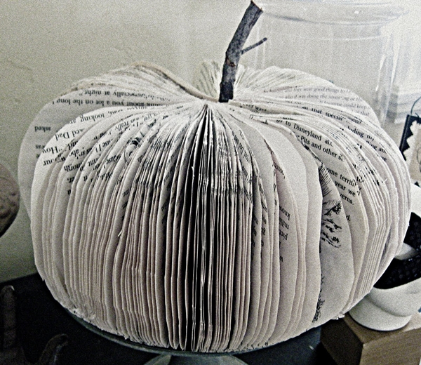 bookpumpkin9.jpg