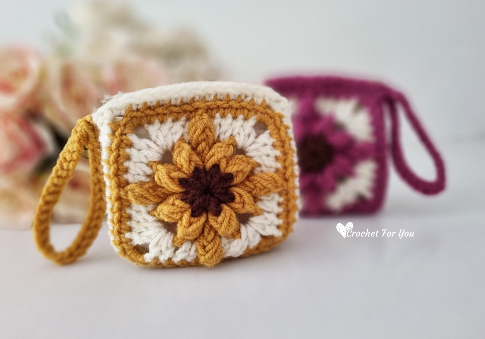 crochet-bobble-granny-square-coin-purse-10.jpg