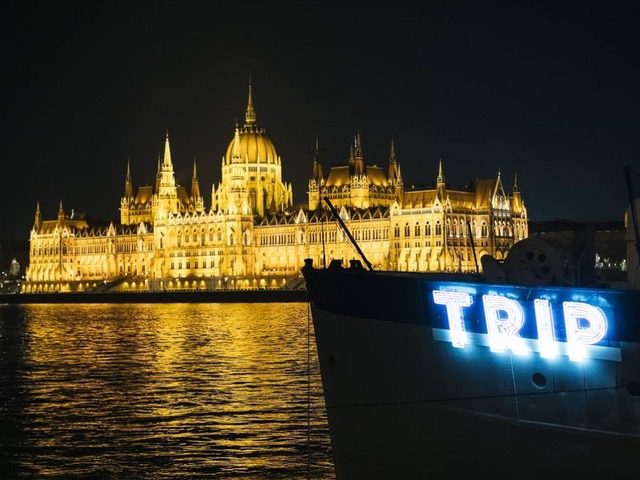 Perbe fogják Bánk bánt a Trip Hajón