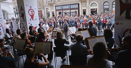 Palacsintával ünnepli az új évadot a Miskolci Nemzeti Színház