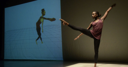 Játék a kiszámíthatatlannal - Interjú Valencia James táncművésszel