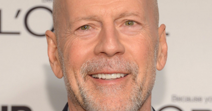 Bruce Willis a Tortúrával debütál a Broadway-n