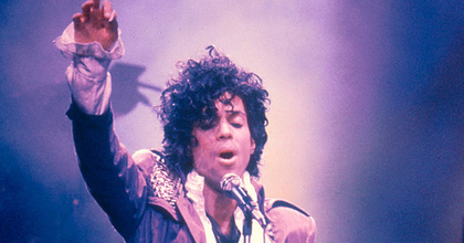 Prince kiadatlan számai színpadon kelhetnek életre