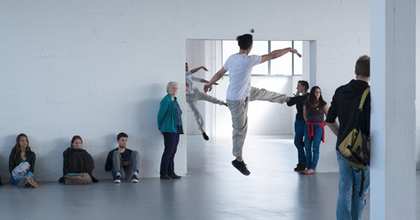 Tánckiállítás Párizsban - Anne Teresa de Keersmaeker új műfajt alkotott