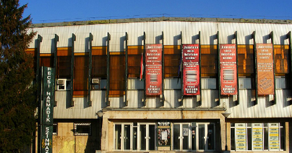 Budapesti vendégjátékok a Pécsi Harmadik Színházban