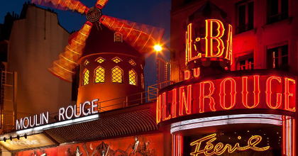 125 éves a párizsi Moulin Rouge