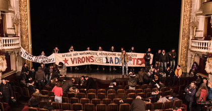 Tiltakozó művészeti dolgozók foglalták el Franciaország legjelentősebb színházait