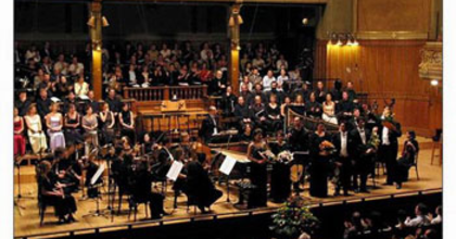 Elkészült a Purcell Kórus és az Orfeo Zenekar 2005/2006-os bérletsorozata