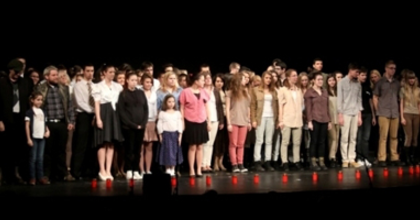 A magyar kultúra napja - 170 diák a veszprémi színpadon