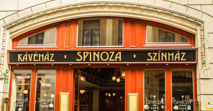 Karácsonyi akciót hirdet a Spinoza Színház