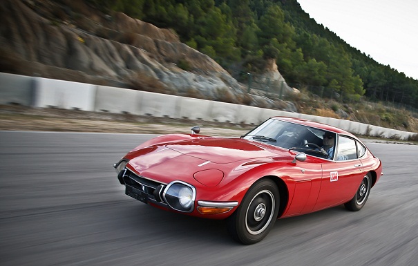 1968-Toyota-2000GT-1s.jpg