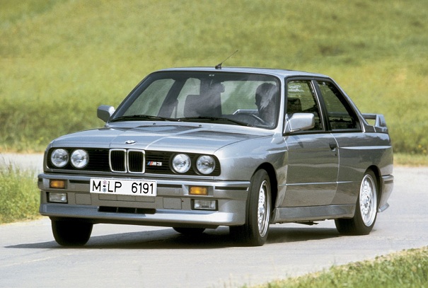 BMW-M3-E30-02.jpg