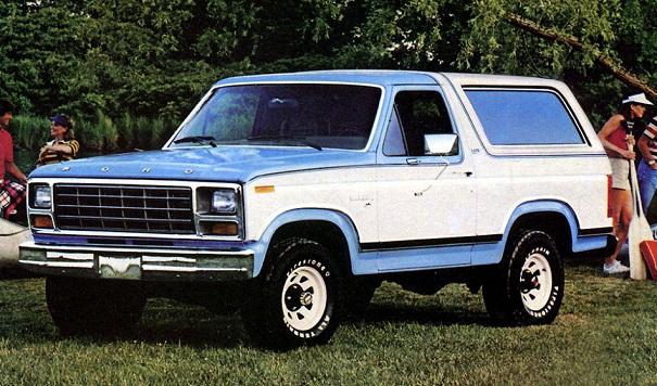 Ford_Bronco_s.jpg