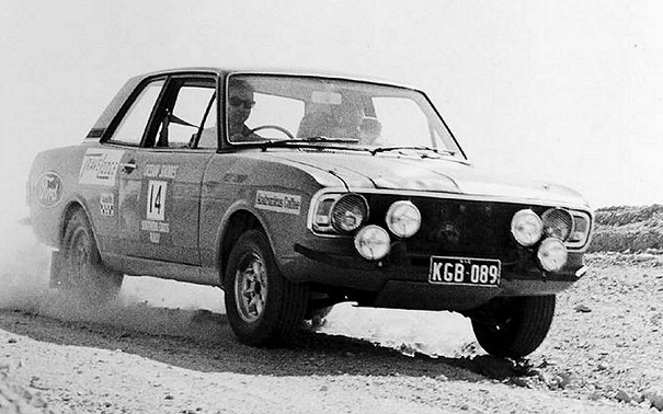 Ford_Cortina_Mk2_Rally.jpg