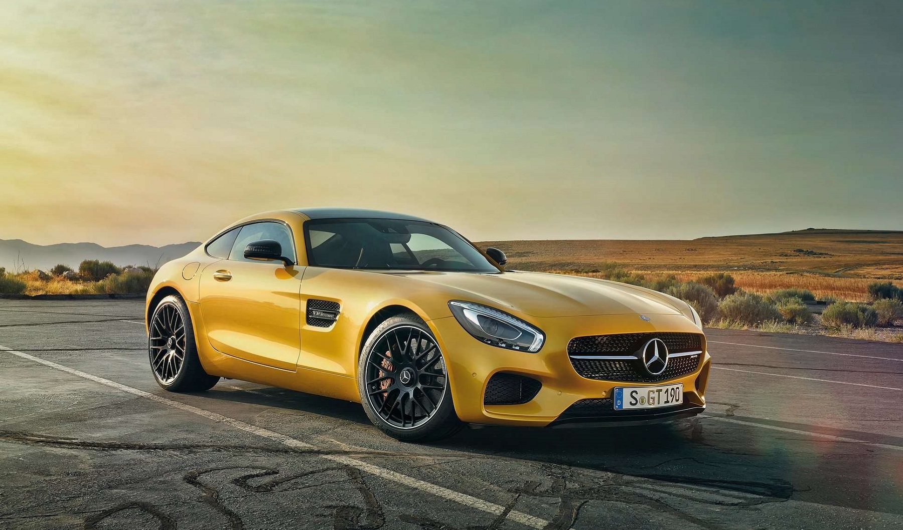 mercedes-benz-amg_gt-2016-hd.jpg