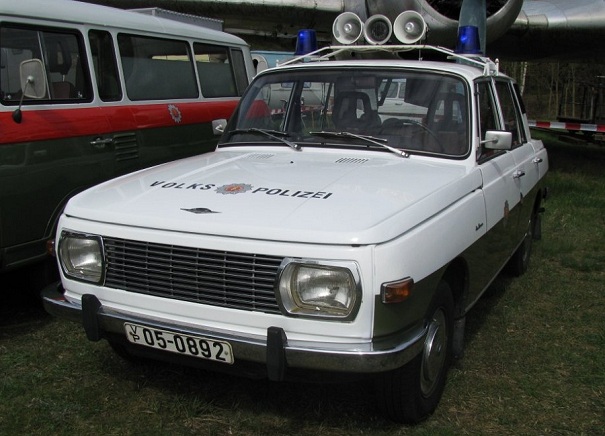 volkspolizei_wartburg-353.jpg