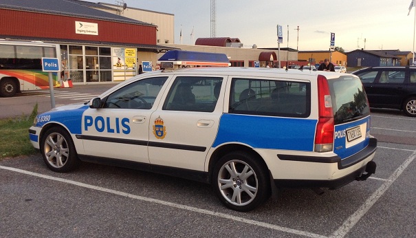 volvo police 5.JPG