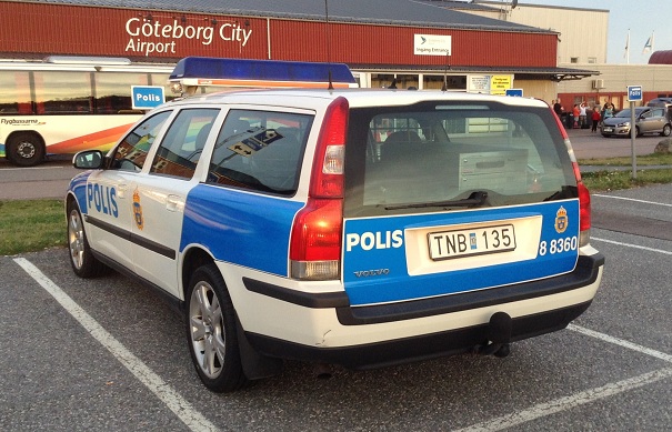 volvo police 6.JPG