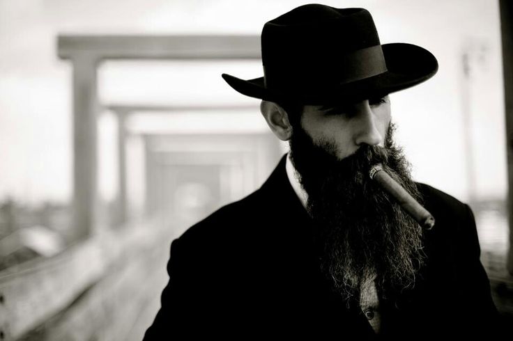 aaron_kaufman_a_fast_n_loud_sztar_szereloje_is_rendszeresen_dohanyzik_1_1.jpg