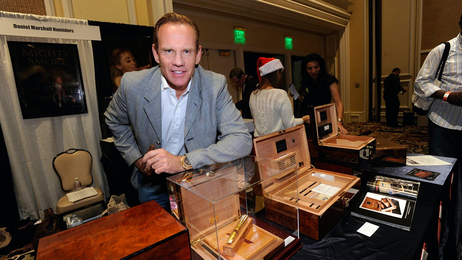 daniel_marshall_andy_vajna_humidor.jpg