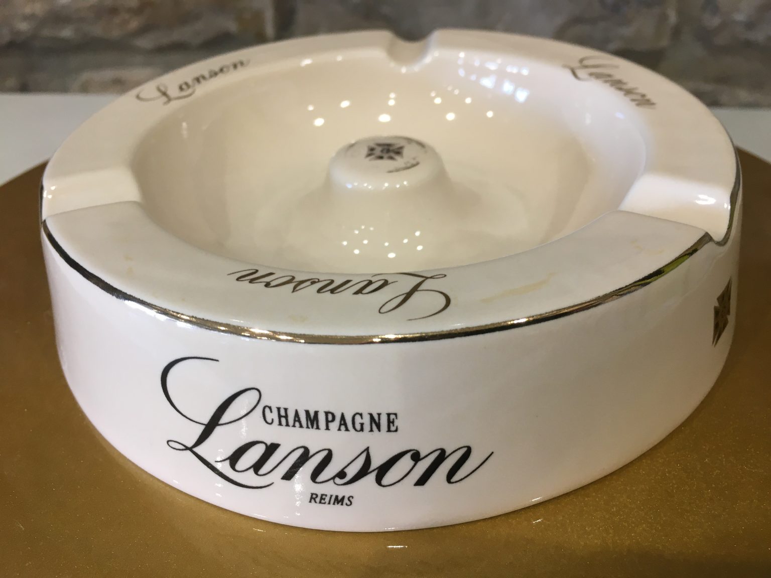 lanson-francia-porcelan-szivarhamutarto-vintage-champagne-reims-cigar-ashtray-for-sale-champagneclub-1-1536x1152.jpg