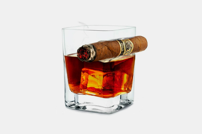 corkcircle-cigar-glass.jpg