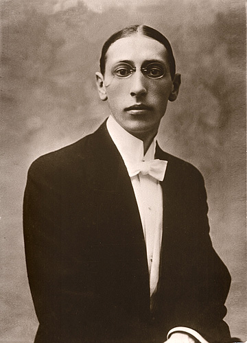 stravinsky_igor_postcard-1910.jpg