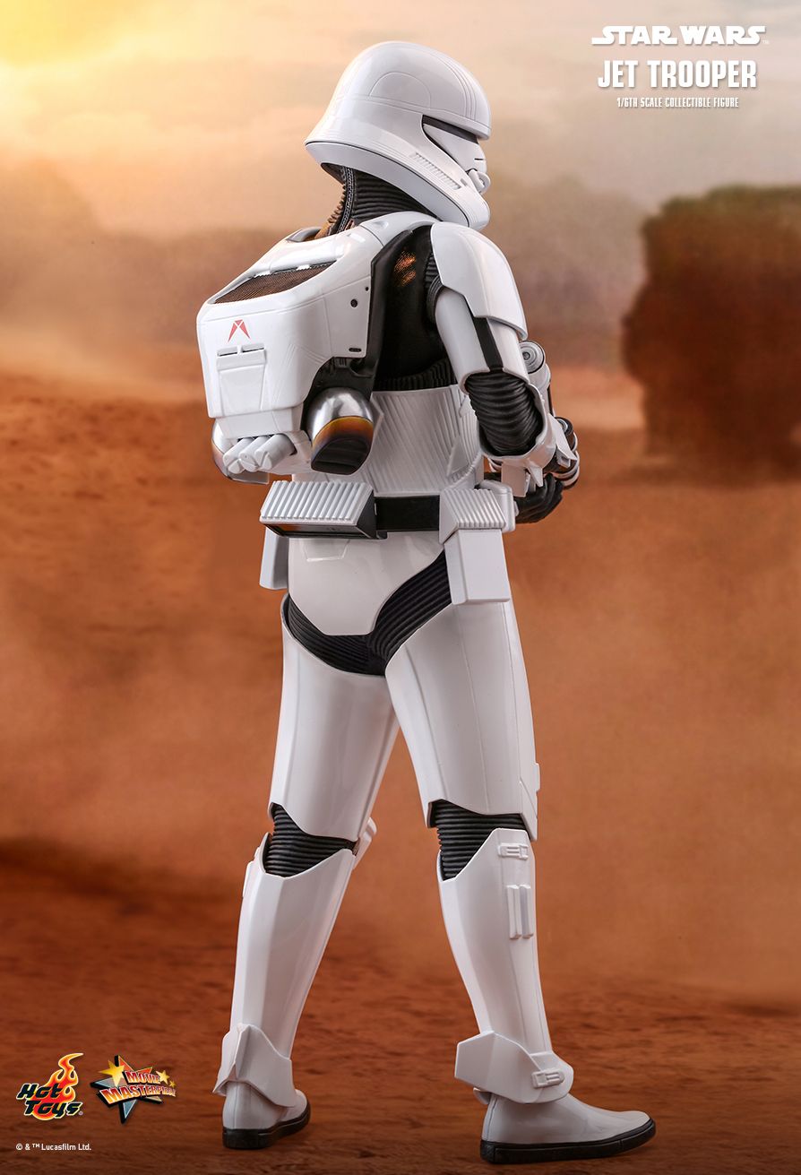 szmk_star_wars_csillagok_haboruja_jet_trooper_sith_hottoys_rise_of_skywalker_kora_first_order_elso_rend_figura_2.jpg